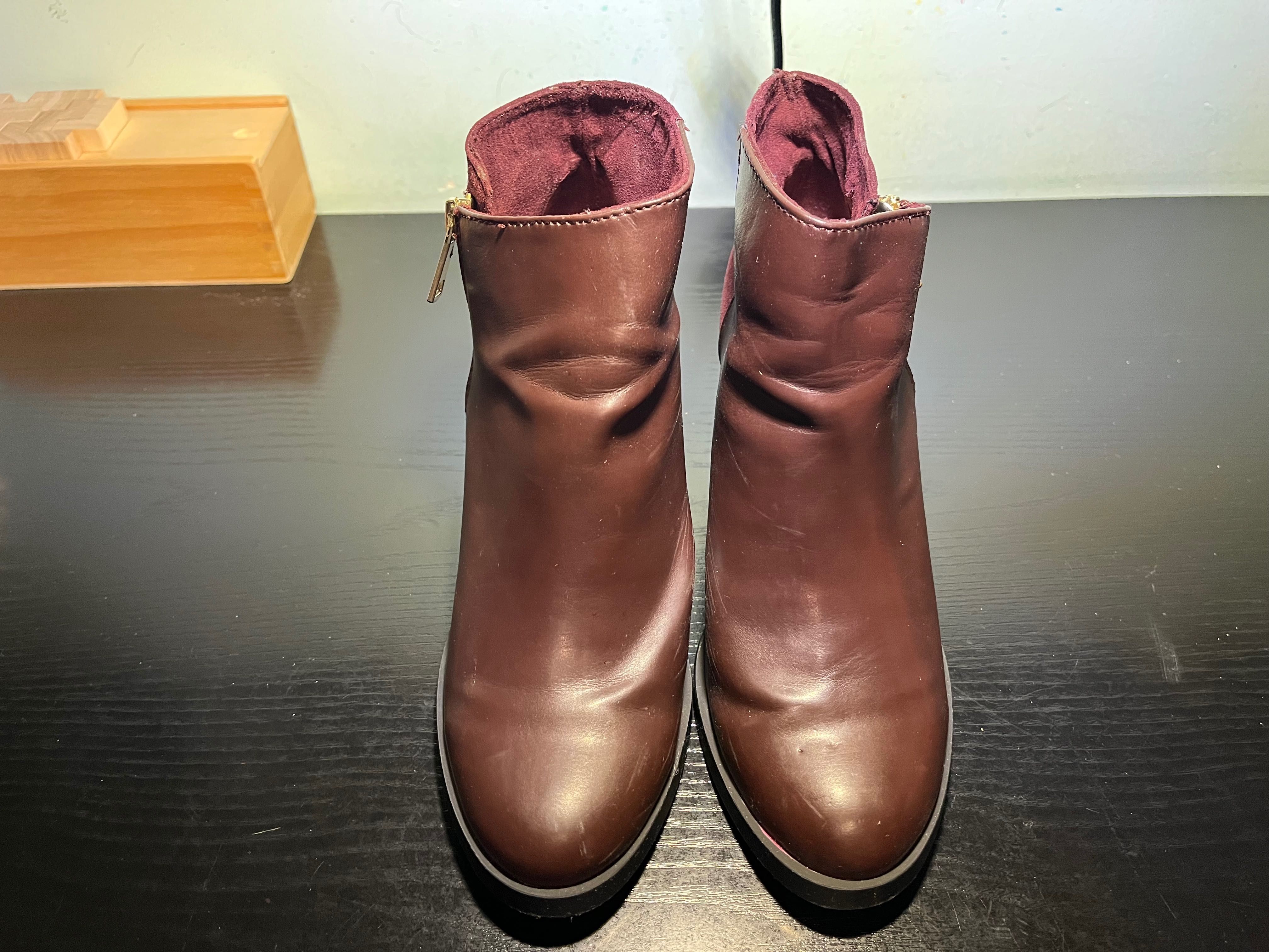 Botine burgundy Stradivarius cu toc gros, mărimea 36