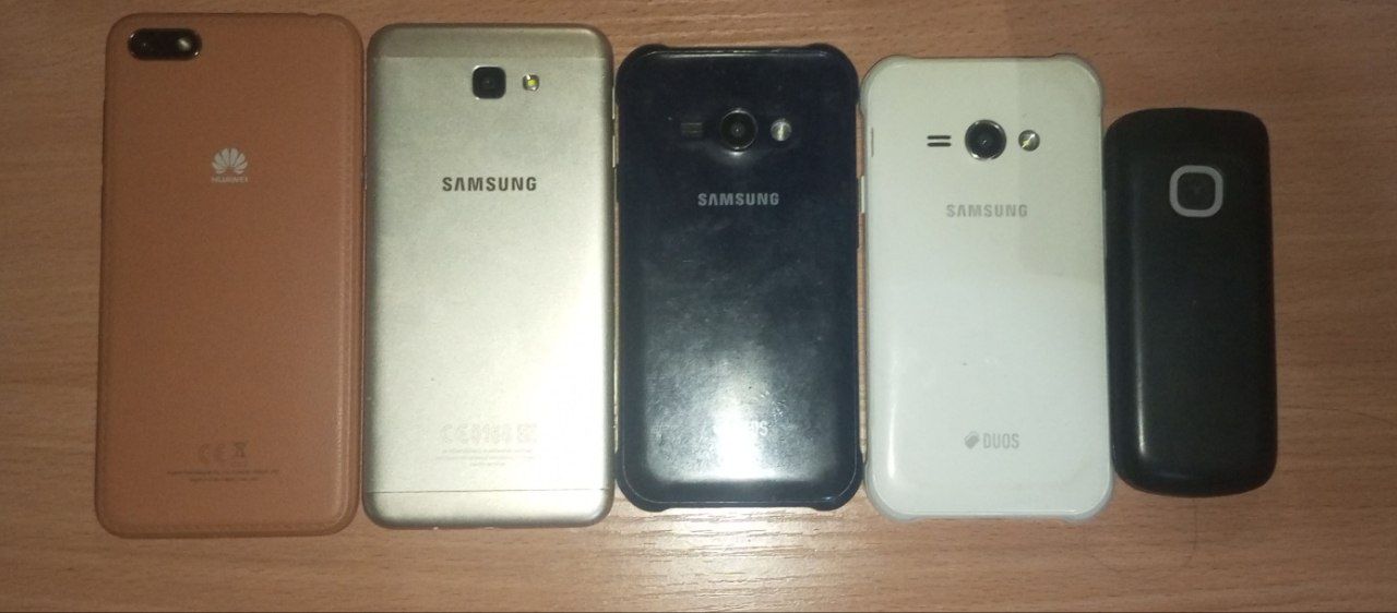 Samsung J5 Prime, Huawei Y5, 2 ta J1 Ace, Nokia