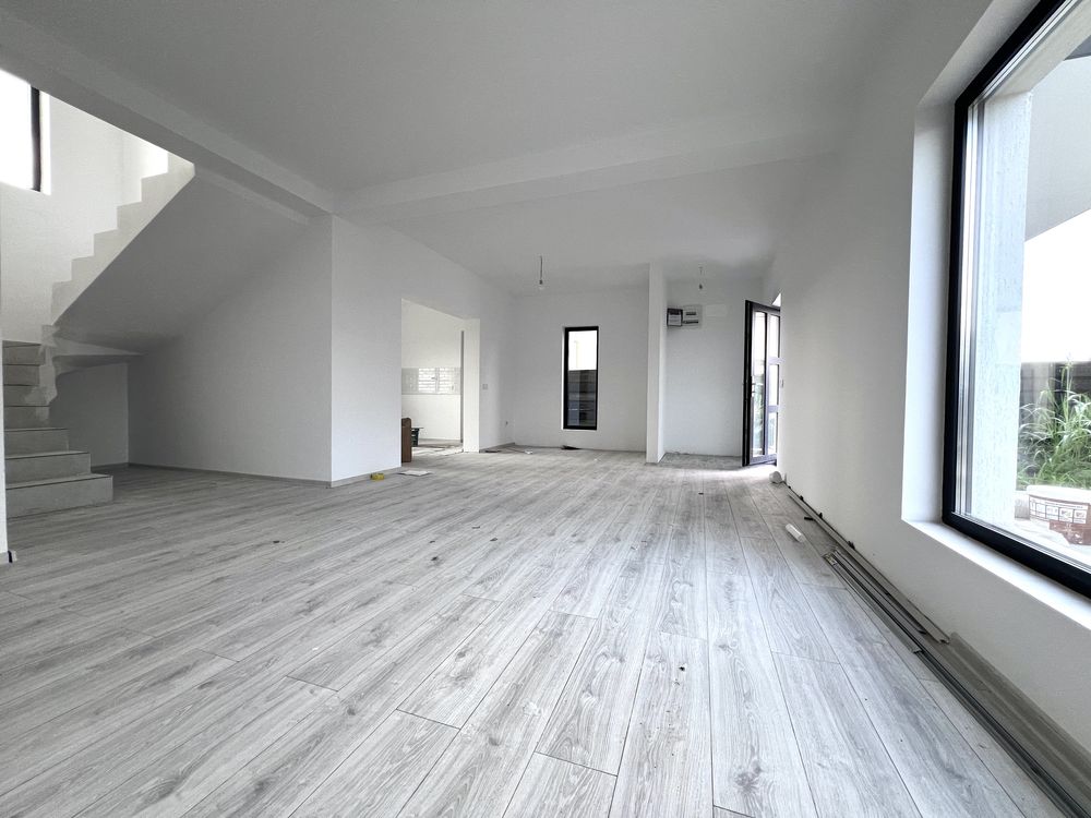Proprietar/4camere 2bai/tva 9%| Miroslava Vorovesti