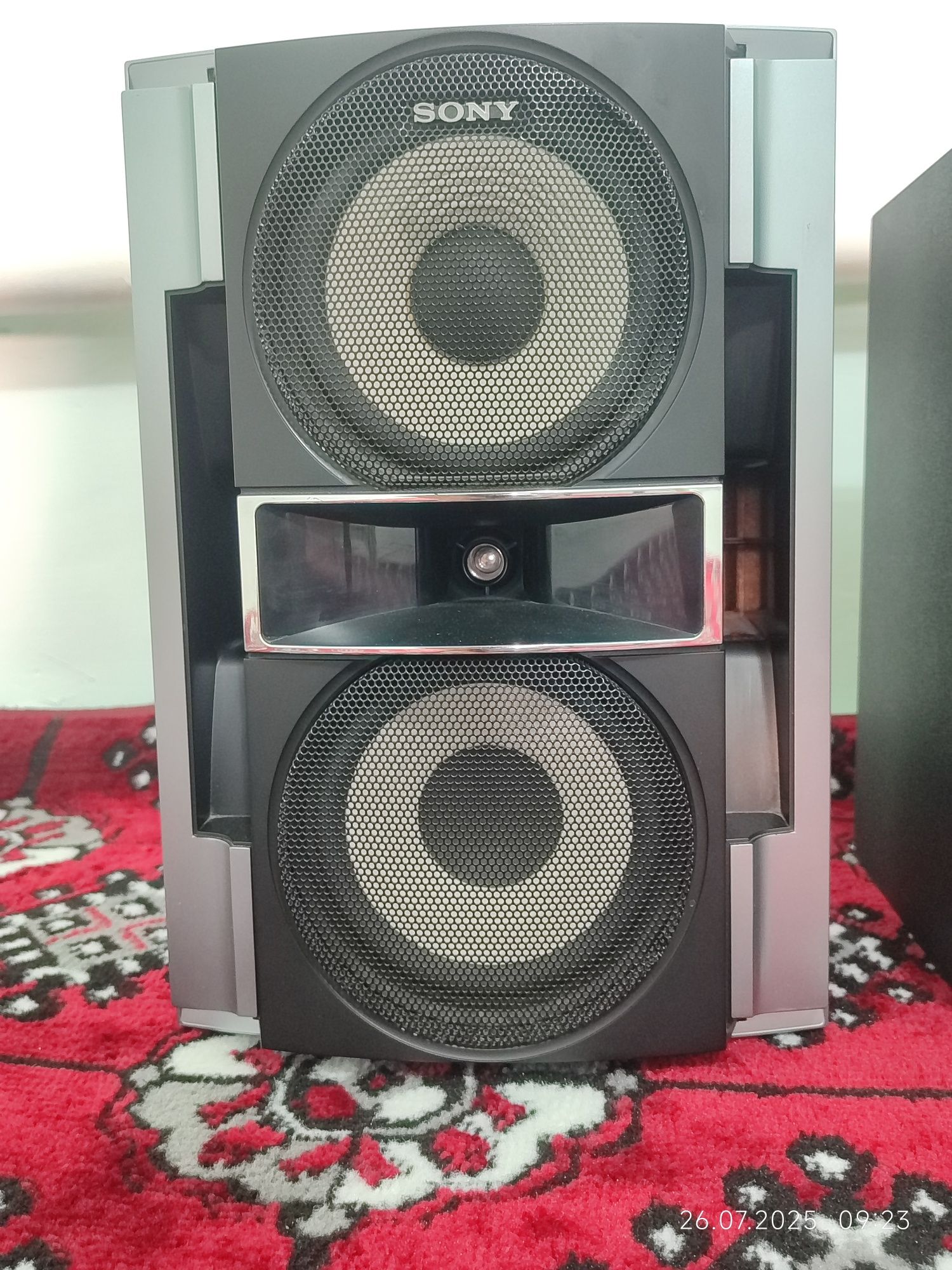 Sony sentr sotiladi