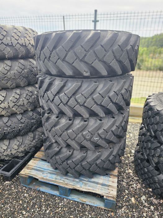 Anvelope 12.5 20 solideal.