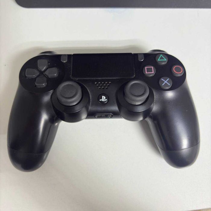PlayStation 4 (efn) StarAmanet