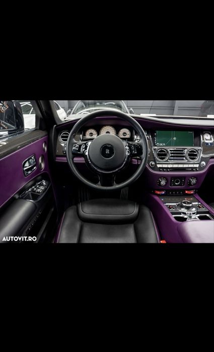 Rolls Royce Ghost 6.6L 612 Cp Black Badge