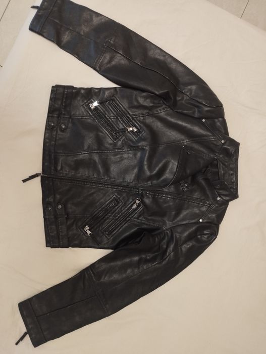 Черни кожено яке