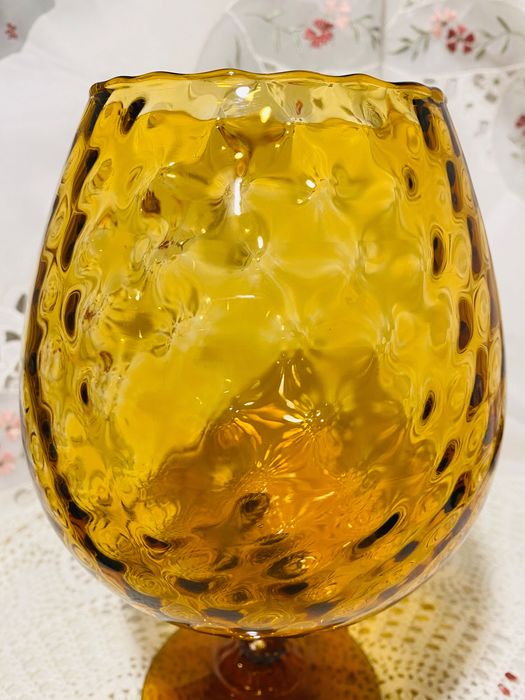 стъклена чаша за бренди