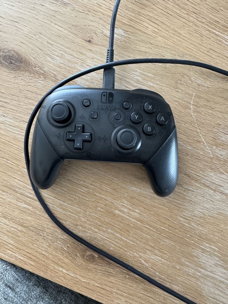 Nintendo Switch Pro controller