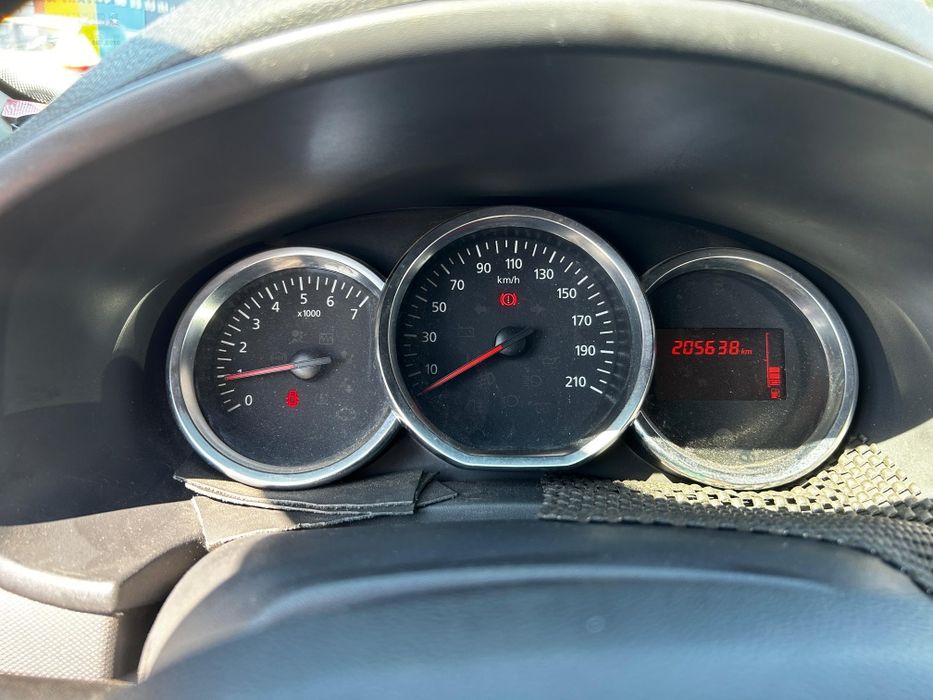 Vând Dacia Logan 0.9 TCe