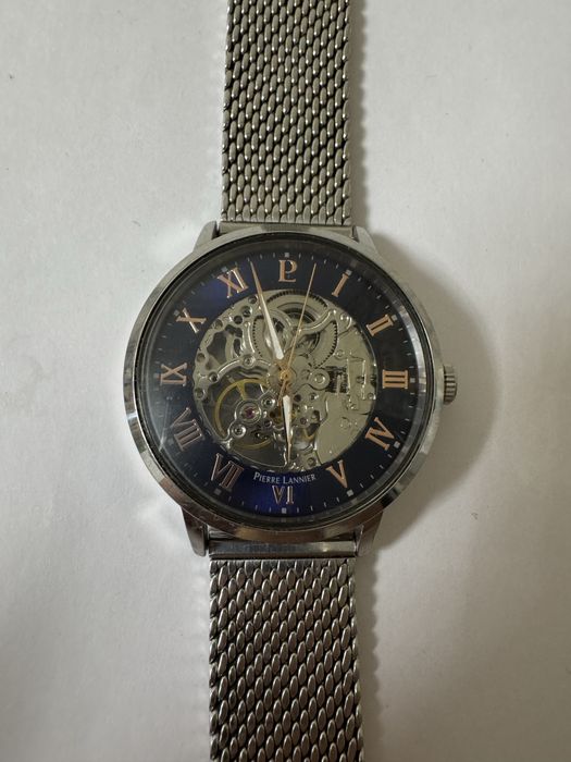 Срочно продам часы Pierre Lannier, 140.000 в хорошем состоянии