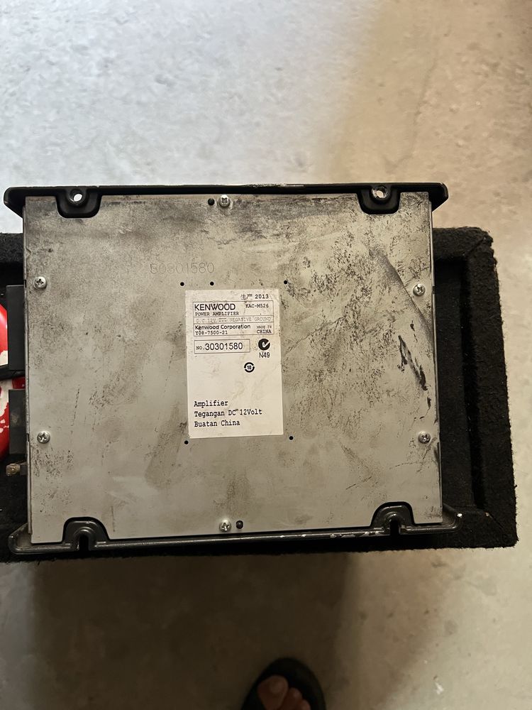 JBL 1200 w Uslilitel 350 w