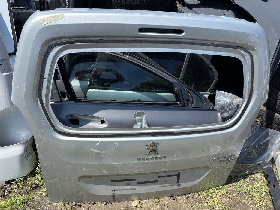 Врата Peugeot Partner/Rifter