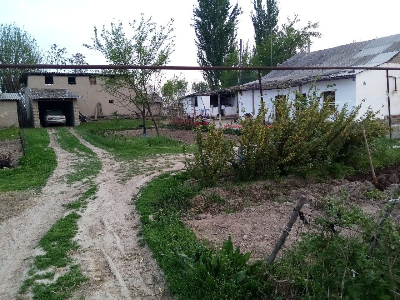 Уй сотилади срочни