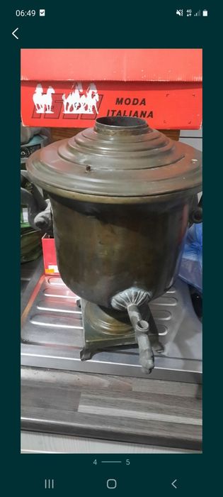 Samovar rusesc vand