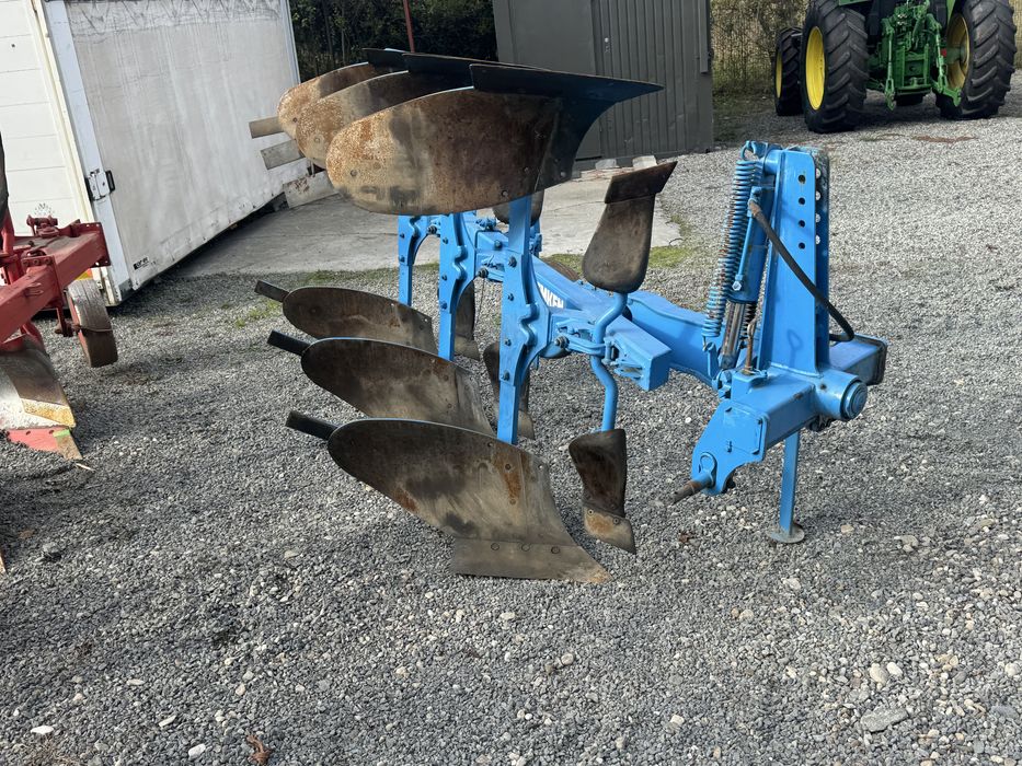 Plug marca NIEMEYER DELTA 2 cu 3+1 ,Lemken OPAL