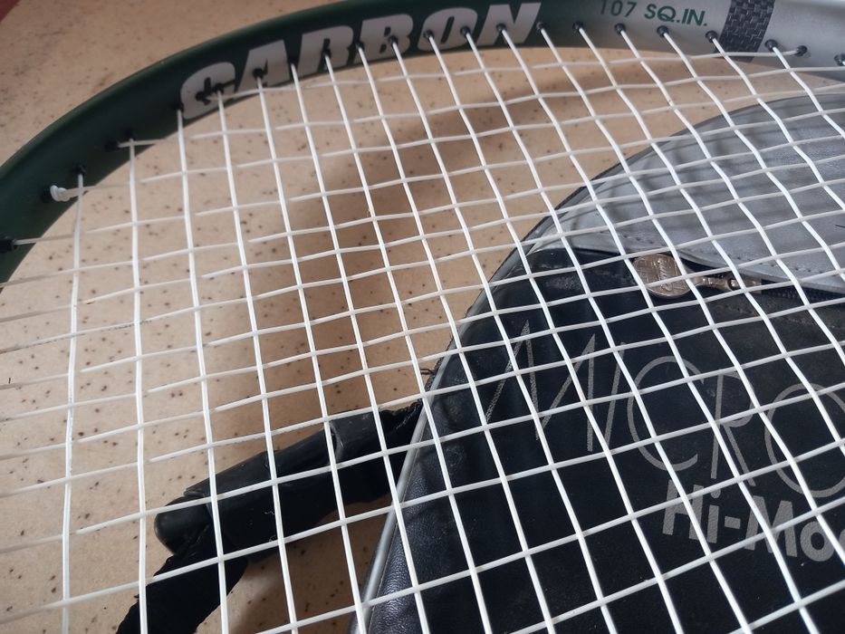 Racheta de tenis Titaniu și Carbon