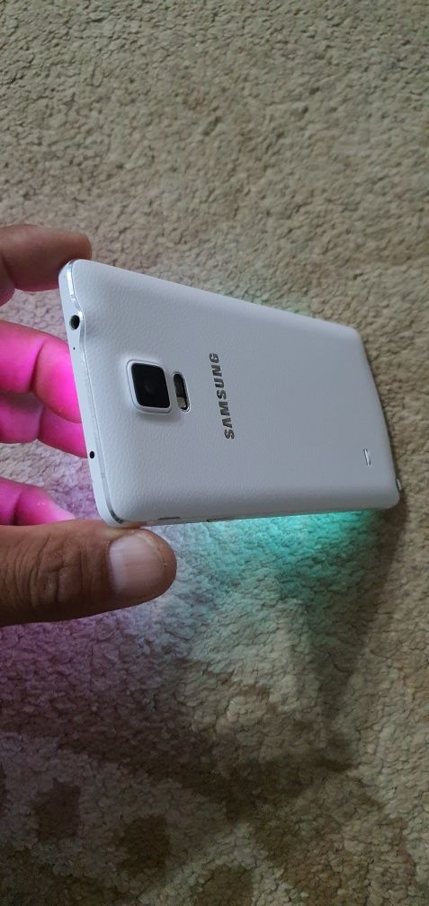 telefon Samsung Not 4+ Korea