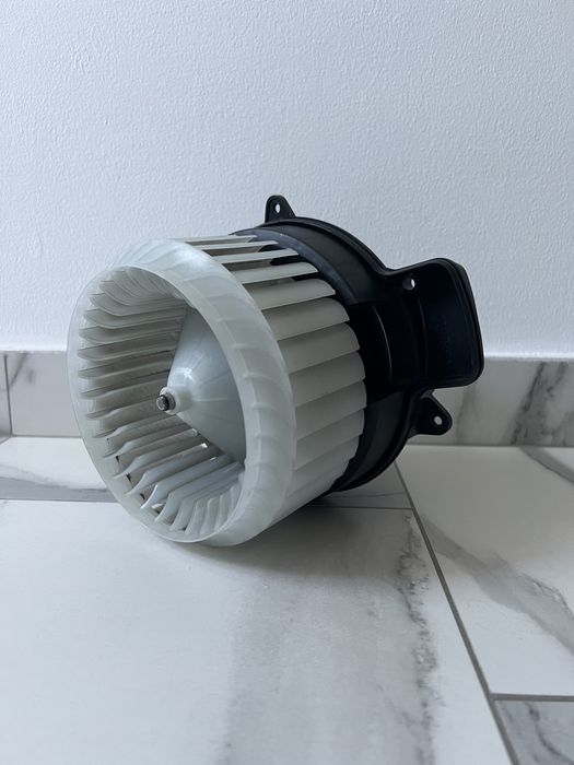 Aeroterma / ventilator / motoras habitaclu clima nou  Audi a6 c7 4g