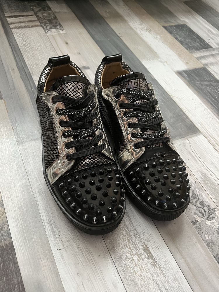Louboutin елеганти мъжки обувки