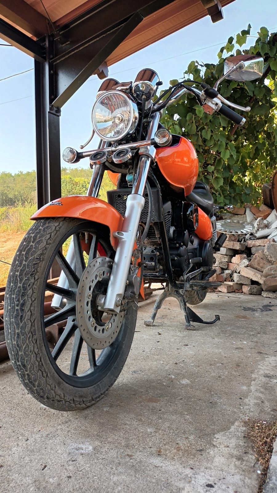 Vând Daelim Vl 125