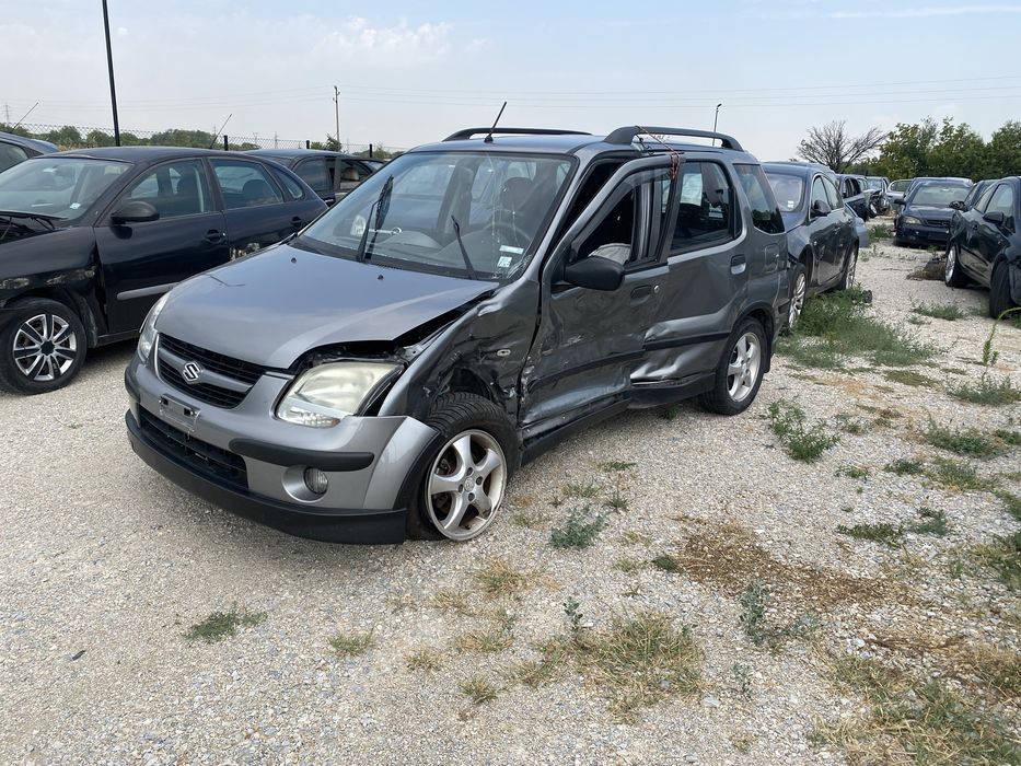 Сузуки игнис 1.5 4х4 на части