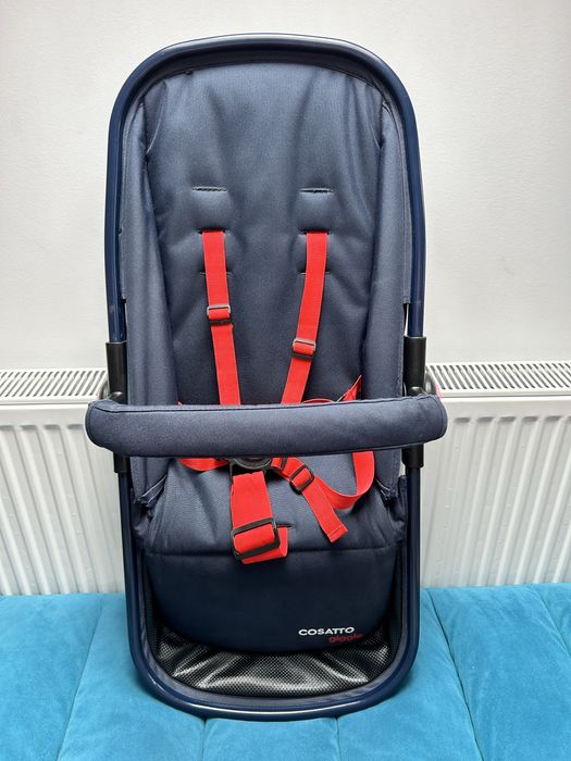 Carucior 3 in 1 Cosatto . Scoica isofix bebe. Landou. Parte sport.