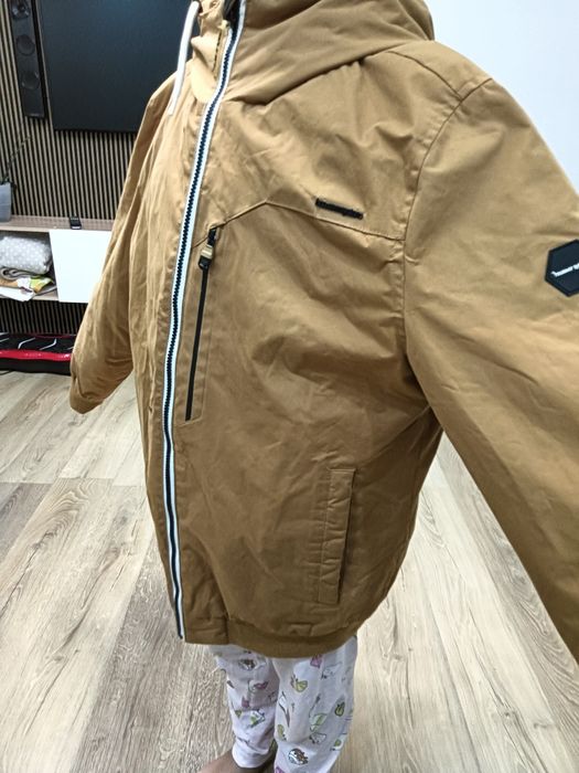 Продам куртку мужскую весна осень