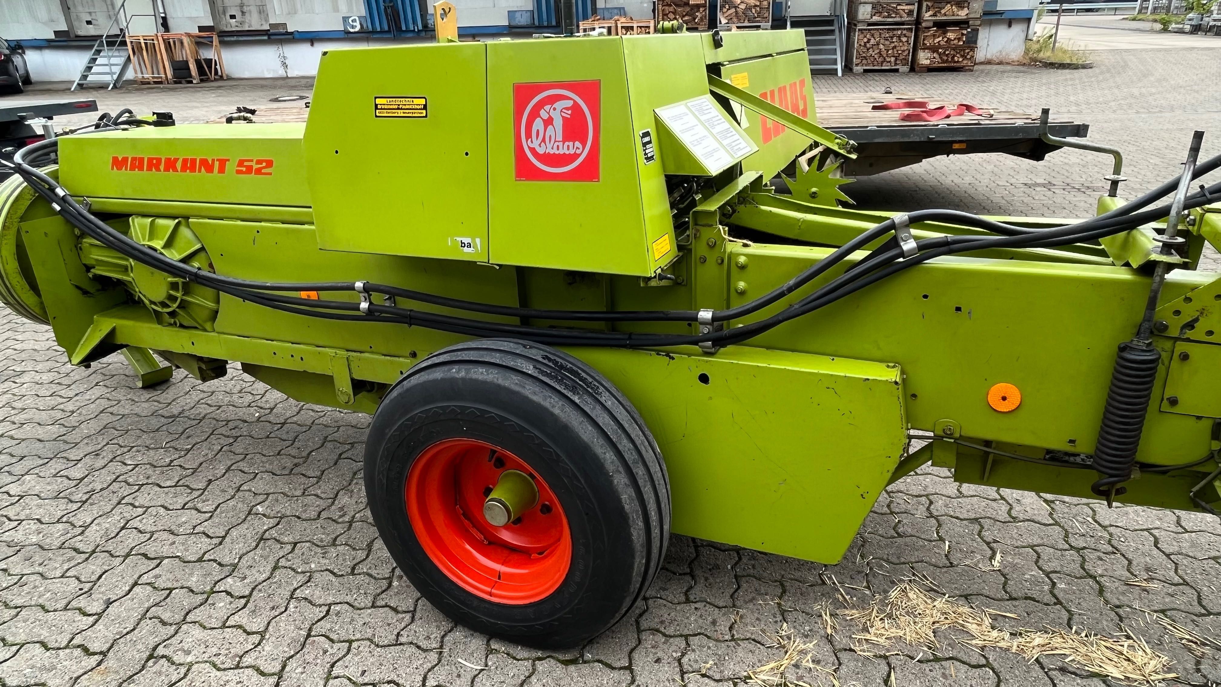 Claas Markant 52 , Claas, Case, John Deere, Belarus