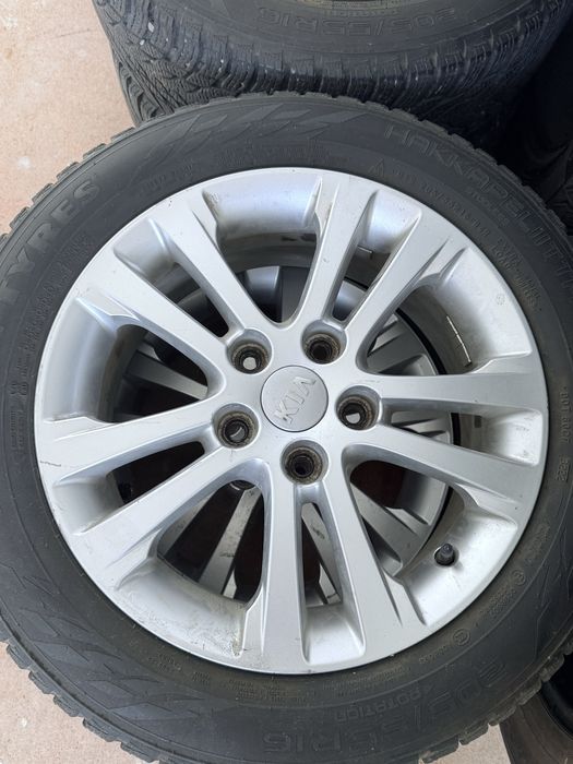 Колёса зимние в сборе, R16 Kia, hyundai, toyota.