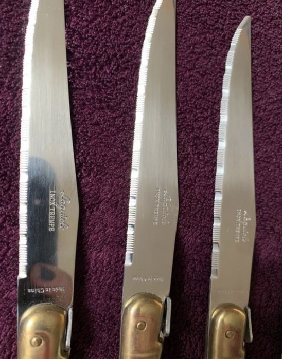 Doua seturi de cutite Laguiole