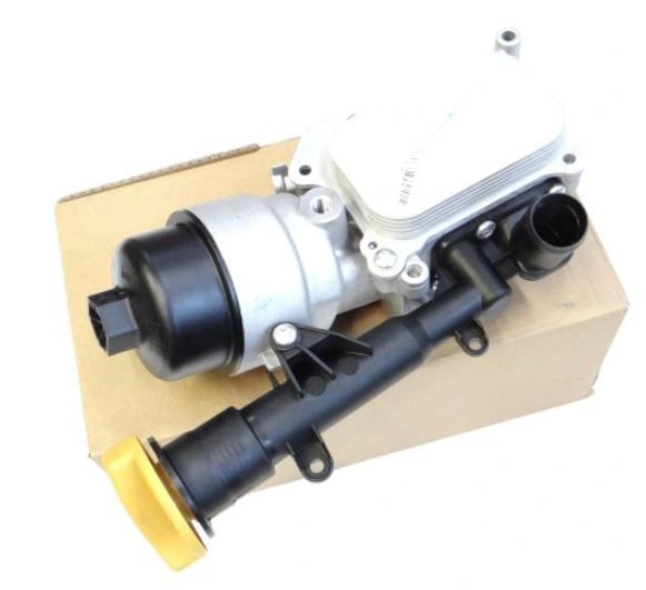 Radiator racire ulei motor, termoflot Fiat 500, 10.2007-, motor 1.3 MultiJet, 55 kw, Fiat 500L, 09.2012-, motor 1.3 MultiJet, 62 kw, diesel, 112x70x25 mm, cu filtru ulei si carcasa, din aluminiu