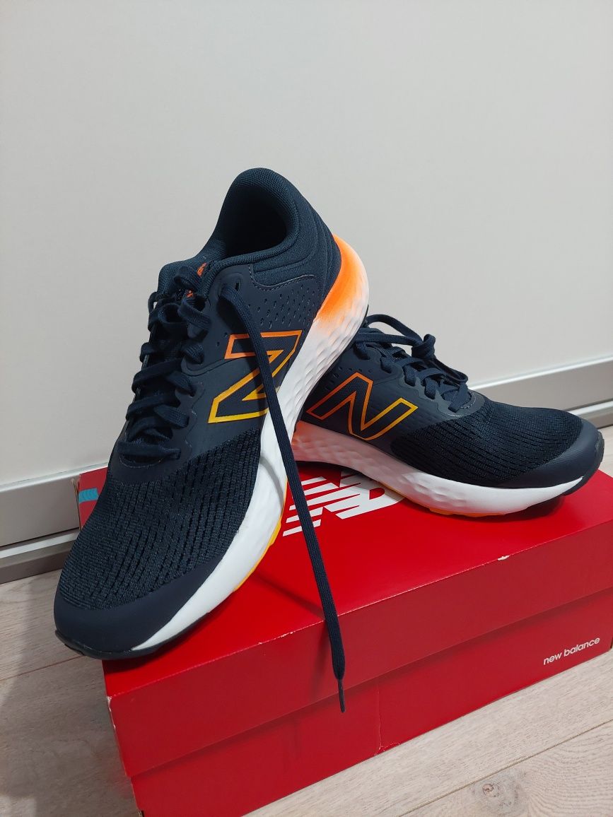 Adidași New Balance