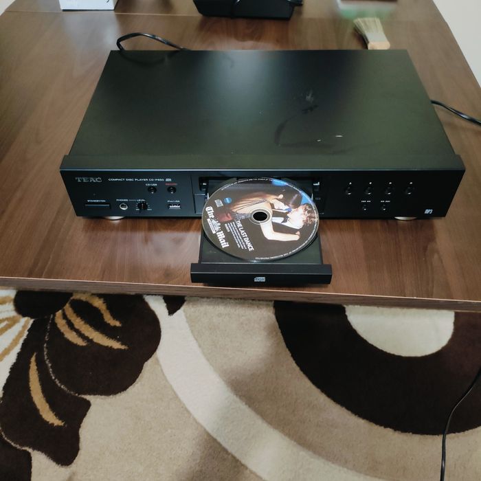 CD player TEAC HI-FI