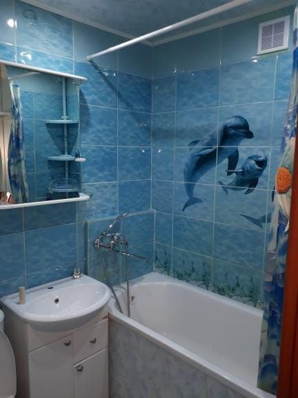 Сдам 3х комнатную квартиру. 2 микрорайон 33 дом. 80тыс +ком услуги