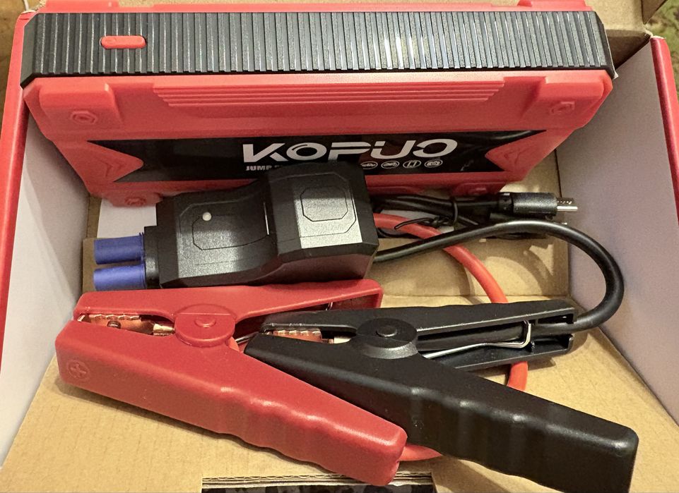 jump starter за автомобил