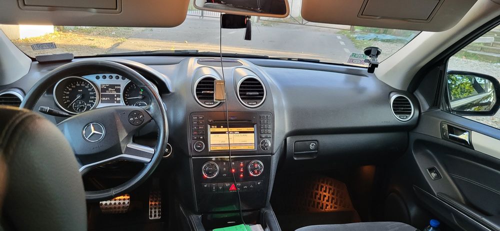 Mercedes Benz ML 350