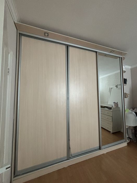 Срочно продам шкаф купе для спальни всего за 80 000 тг