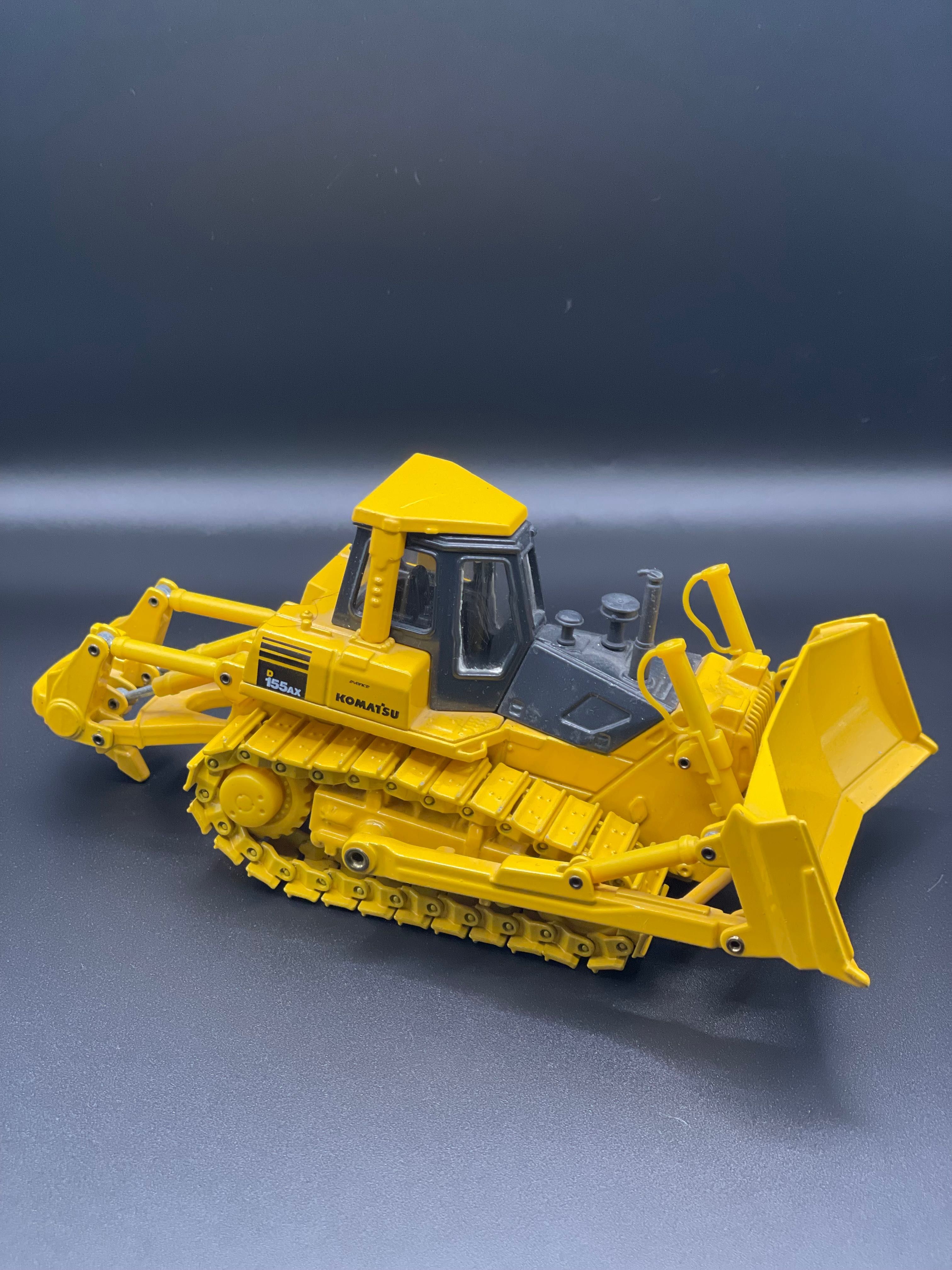 Joal Komatsu D155AX Crawler Dozer & Ripper, 1:50