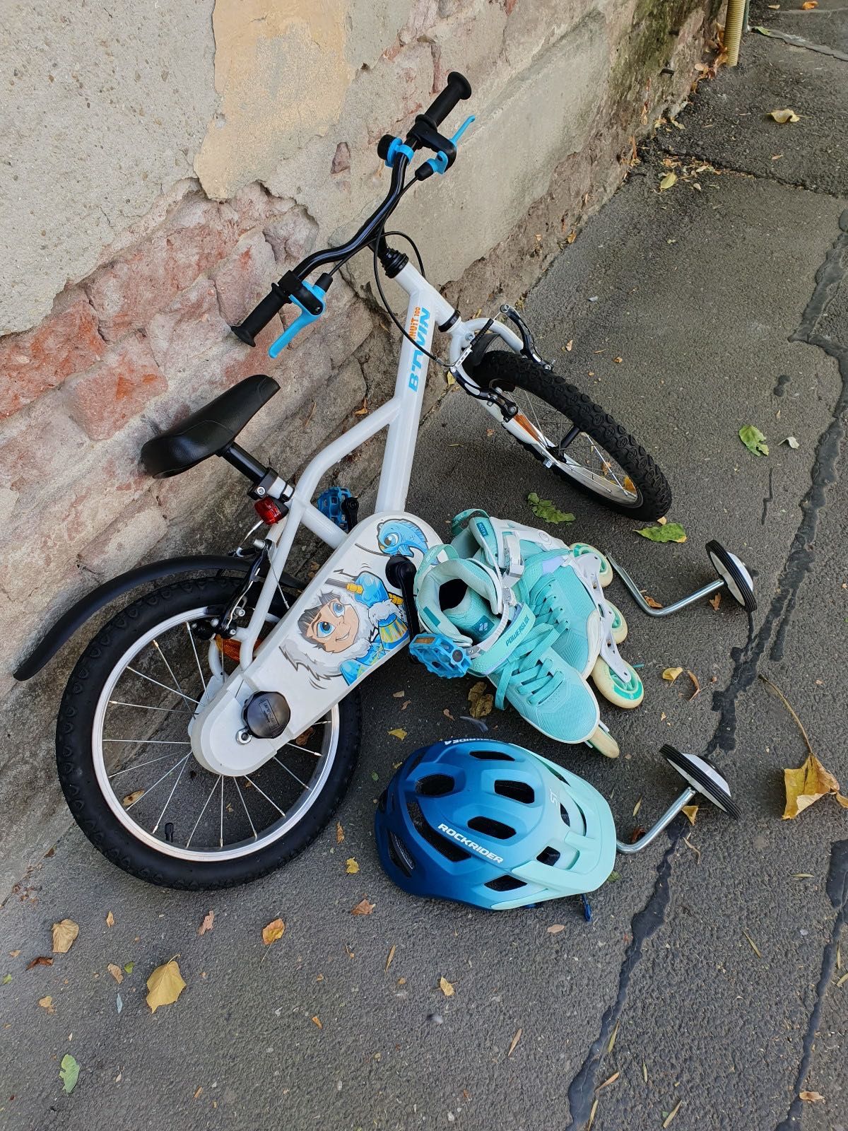 Bicicleta Copii pana la 6 ani + Casca + Role Adult
