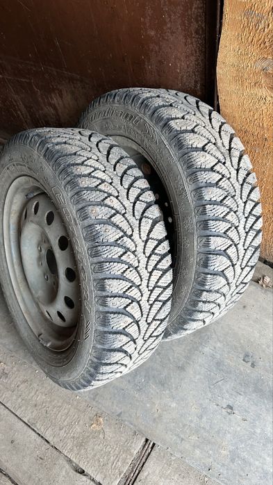 Комплект зимних шин 185/60 R14 на дисках (4 шт.)