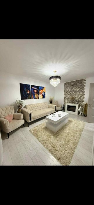 Vând apartament 3 camere