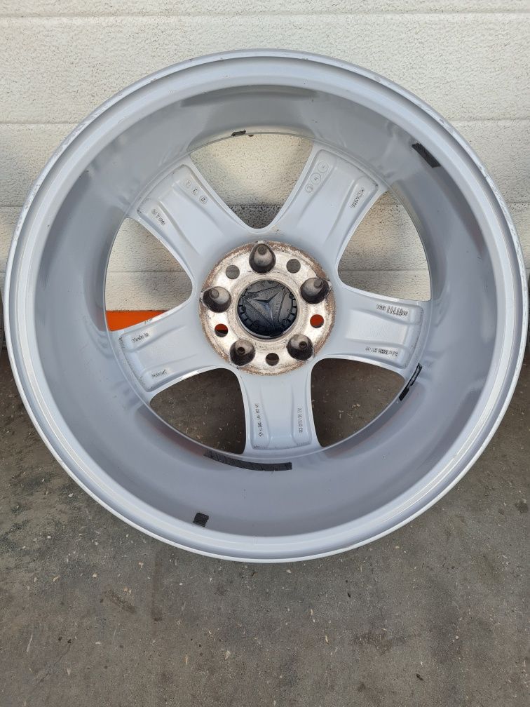 Оригинални джанти за МЕРЦЕДЕС MERCEDES R16 5x112 ET46 6J