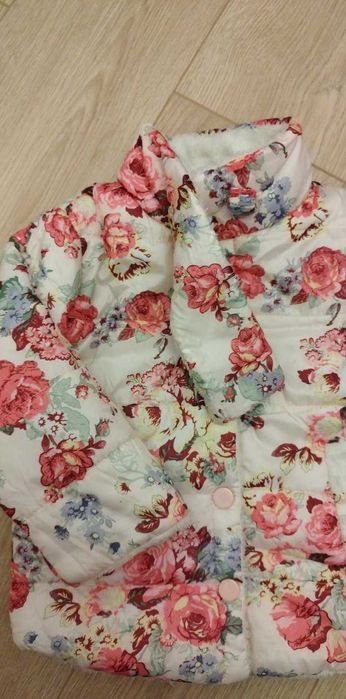 Зимно яке на цветя за момиче с пухена подплата