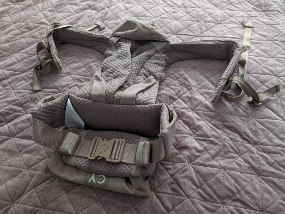 Marsupiu Cybex Coya, bej, nou, nefolosit