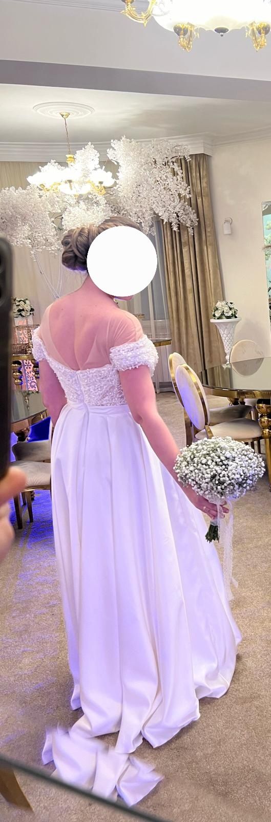 Rochie mireasa în stare perfecta