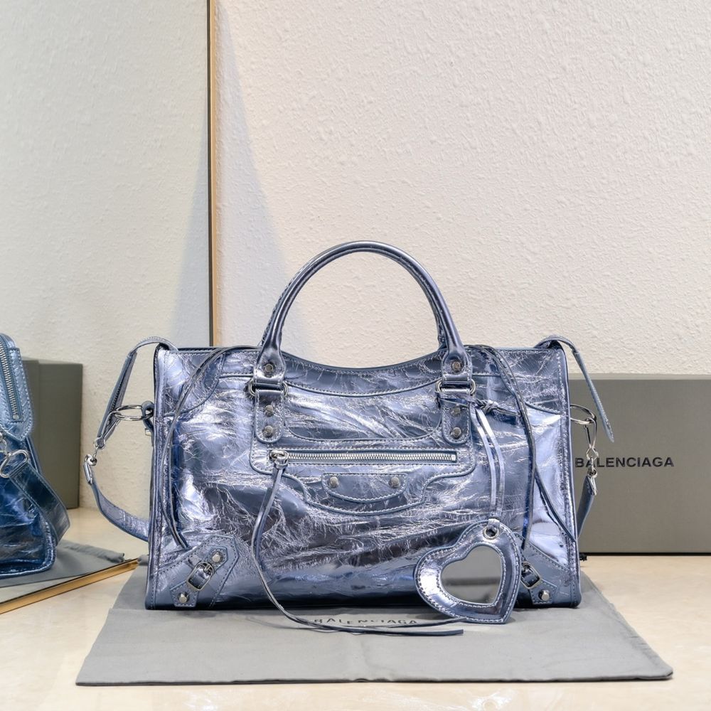 Geanta Balenciaga 38