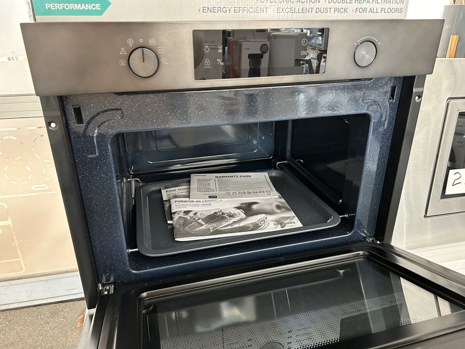 *Ново* Компактна микровълнова за вграждане Samsung-Самсунг