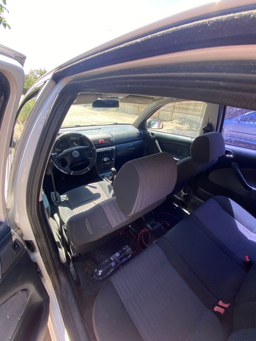 Vand sau Schimb Skoda octavia1