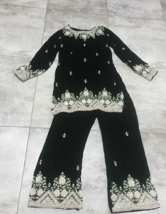 Set catifea strasuri pietre negru 36 s nou