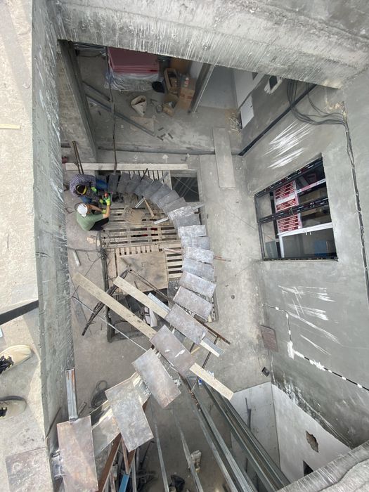 Металическая лестница