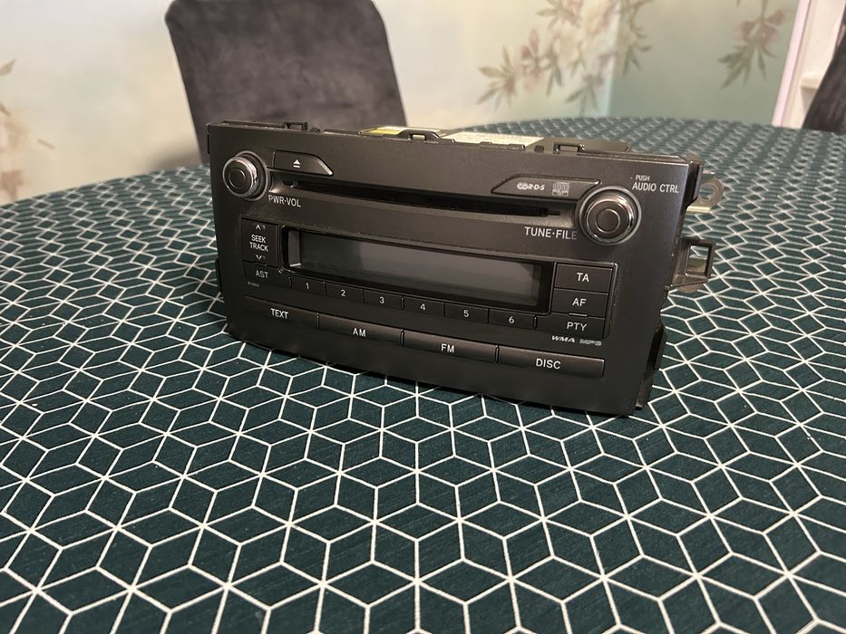 Оригинално Toyota Auris 2008 радио