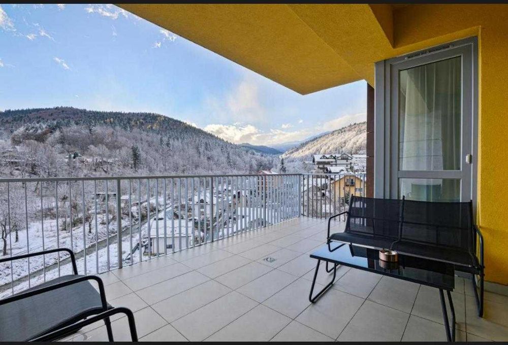 Garsoniera - 2 camere - 3 camere - Duplex Sinaia de Vanzare